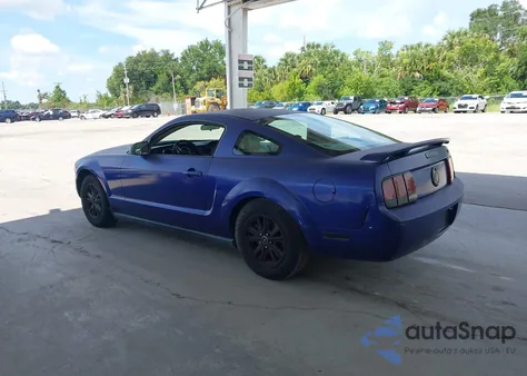 2005 Ford Mustang V6 Deluxe/V6 Premium из США, поврежденный, VIN 1ZVFT80N655176666